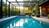 Comment prolonger la saison de baignade grâce à un abri de piscine performant ?