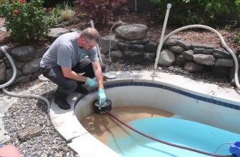 Comment changer le sable de votre filtre de piscine en étapes simples