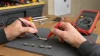 Comment savoir si un Fusible est mort​ ? Tester et changer